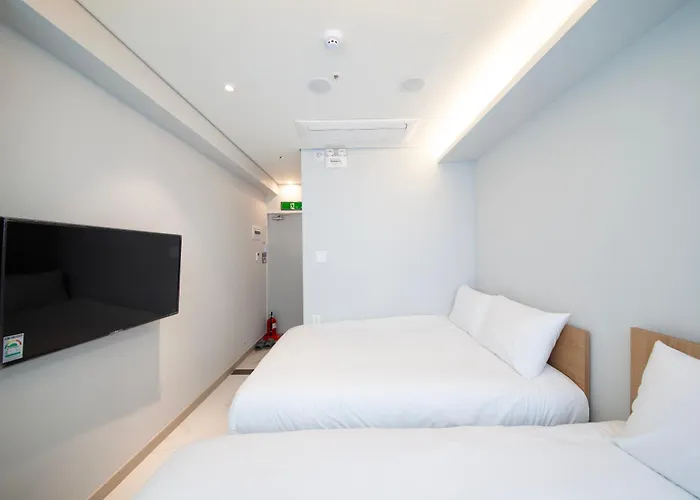 K-grand Sinchon Hotel